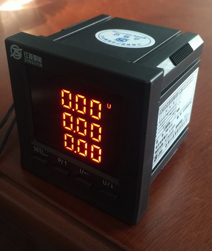 PMS723U 数显电压表（72*72）